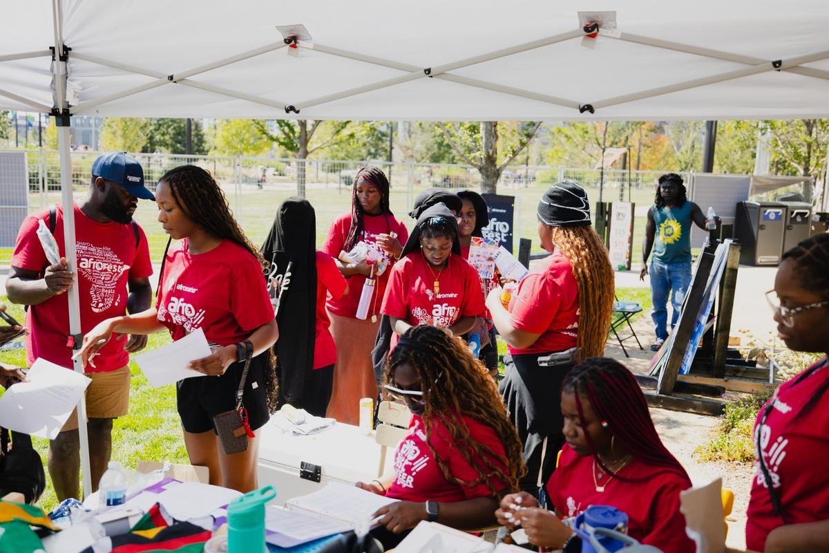 Photo volunteer